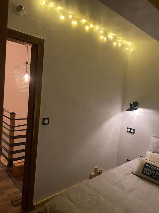 Als As De Coeur La Maison Aux Mille Et Un Coeurs Neuve-Eglise المظهر الخارجي الصورة