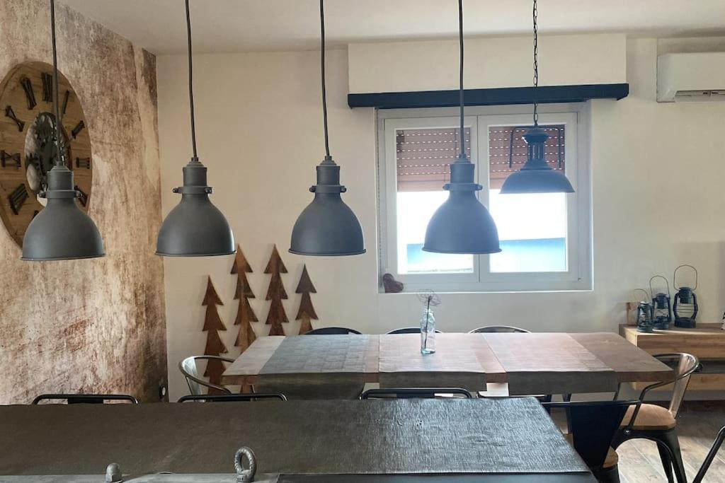 Als As De Coeur La Maison Aux Mille Et Un Coeurs Neuve-Eglise المظهر الخارجي الصورة
